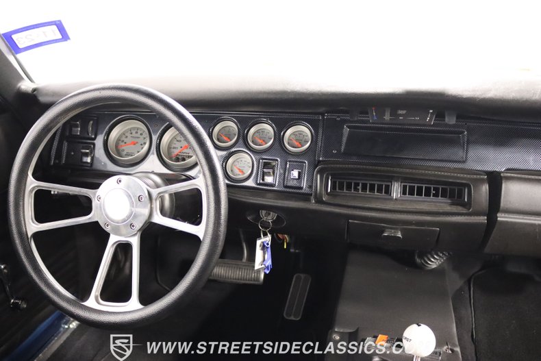 Unknown-Charger-1969-Light-Blue-Metallic-Black-47
