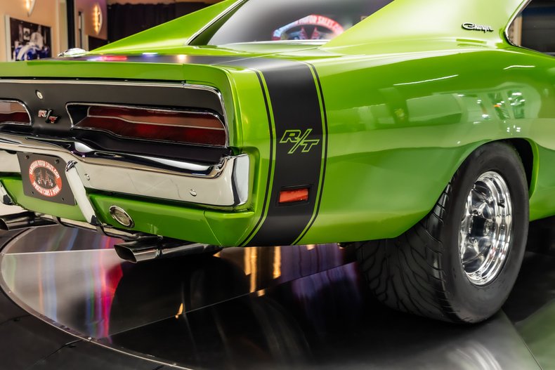 Unknown-Charger-1969-Snakeskin-Green-Black-43
