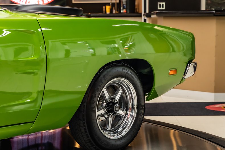 Unknown-Charger-1969-Snakeskin-Green-Black-45
