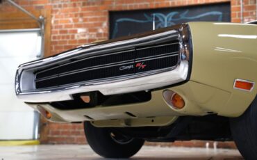 Unknown-Charger-1970-Gold-Black-22