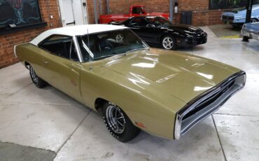Unknown-Charger-1970-Gold-Black-23