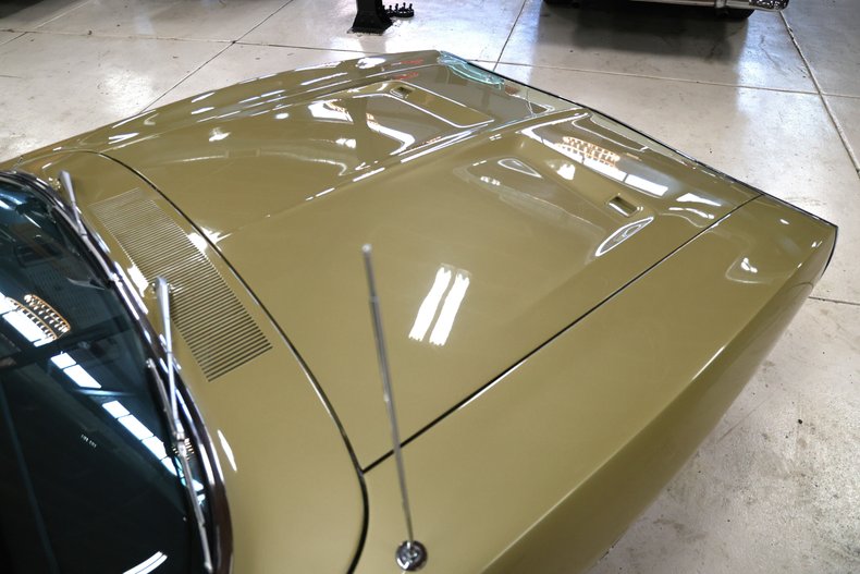 Unknown-Charger-1970-Gold-Black-26