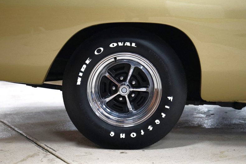 Unknown-Charger-1970-Gold-Black-33