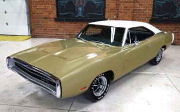 Unknown-Charger-1970-Gold-Black