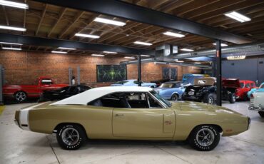 Unknown-Charger-1970-Gold-Black-42