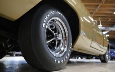 Unknown-Charger-1970-Gold-Black-45