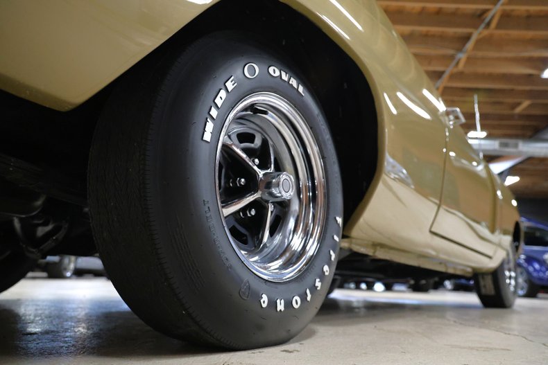 Unknown-Charger-1970-Gold-Black-45