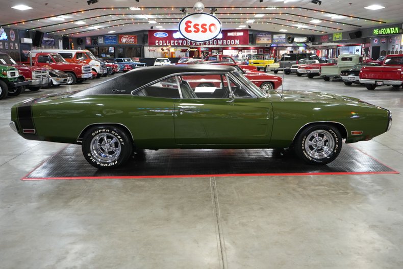 Unknown-Charger-1970-Green-Green-7