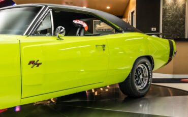Unknown-Charger-1970-Limelight-Black-37