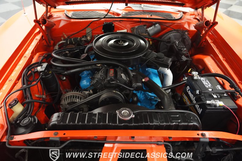 Unknown-Charger-1972-Hemi-Orange-Dover-White-47