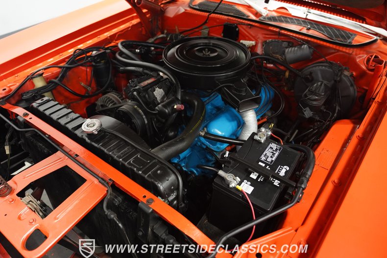 Unknown-Charger-1972-Hemi-Orange-Dover-White-48