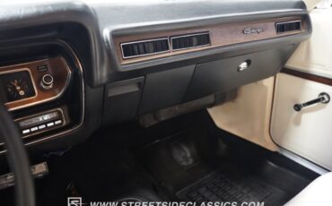 Unknown-Charger-1972-Hemi-Orange-Dover-White-6