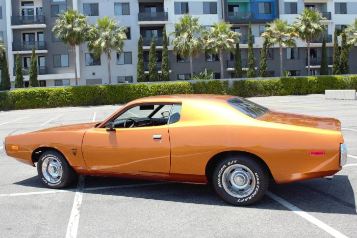 Unknown-Charger-1972-Orange-12
