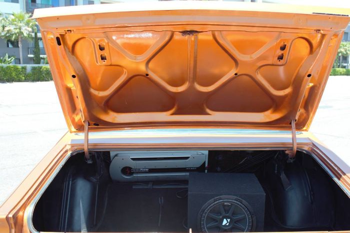 Unknown-Charger-1972-Orange-2