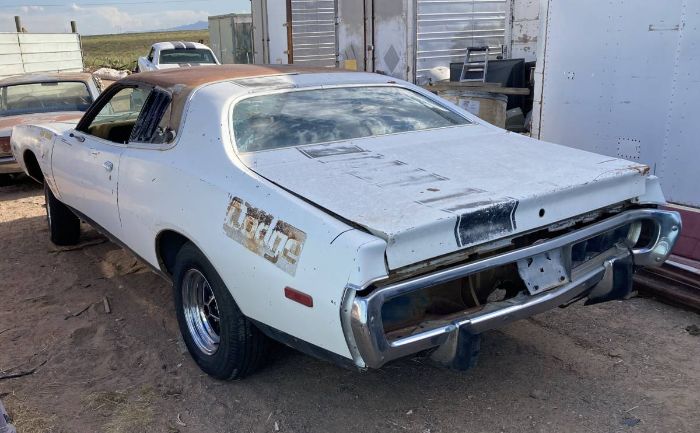Unknown-Charger-1973-1