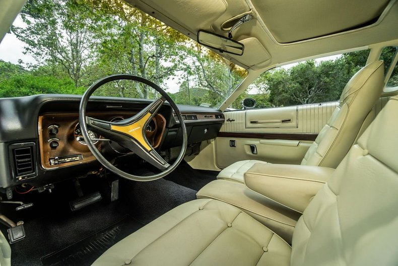 Unknown-Charger-1973-White-Black-13