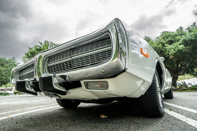 Unknown-Charger-1973-White-Black-18