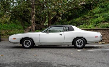 Unknown-Charger-1973-White-Black-2