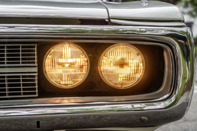 Unknown-Charger-1973-White-Black-29