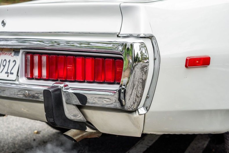 Unknown-Charger-1973-White-Black-35