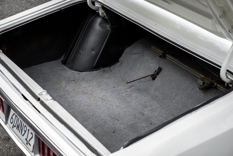 Unknown-Charger-1973-White-Black-42