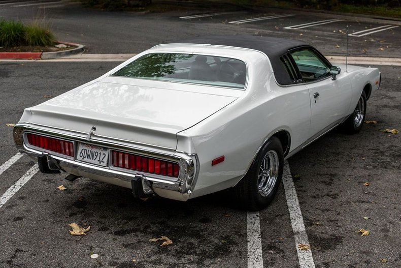 Unknown-Charger-1973-White-Black