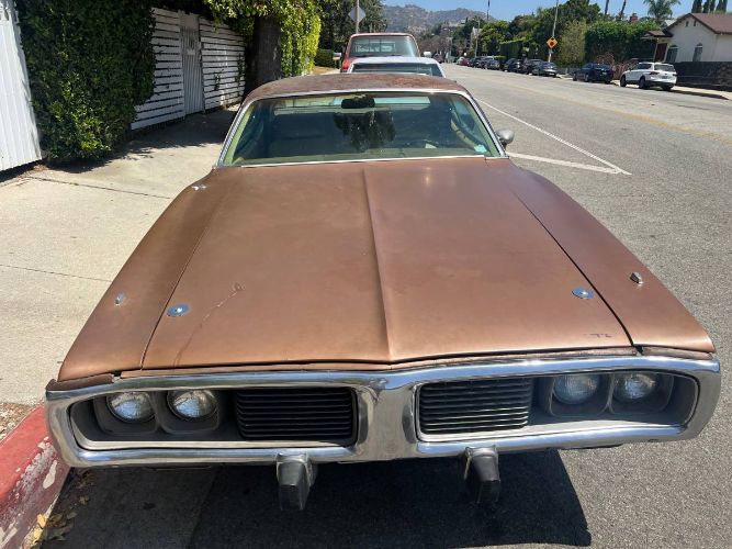 Unknown-Charger-1974-2