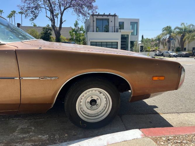 Unknown-Charger-1974-7