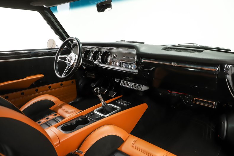 Unknown-Chevelle-1964-Ebony-Black-Saddle-1
