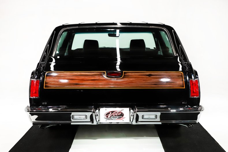 Unknown-Chevelle-1964-Ebony-Black-Saddle-2