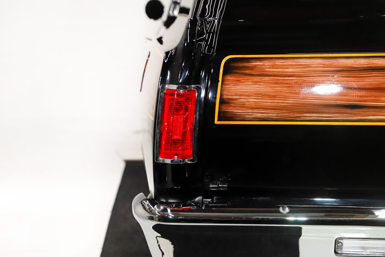 Unknown-Chevelle-1964-Ebony-Black-Saddle-36