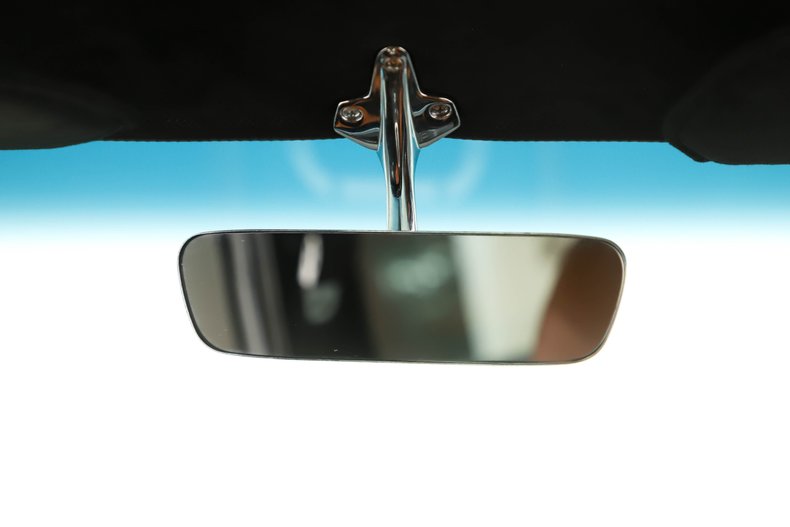 Unknown-Chevelle-1964-Ebony-Black-Saddle-38