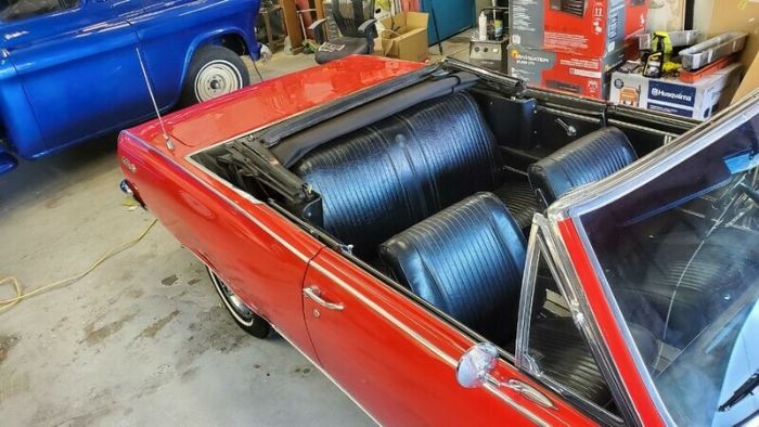 Unknown-Chevelle-1964-Red-Black-9