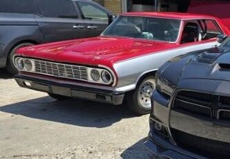 Unknown-Chevelle-1964-Red-Gray-5