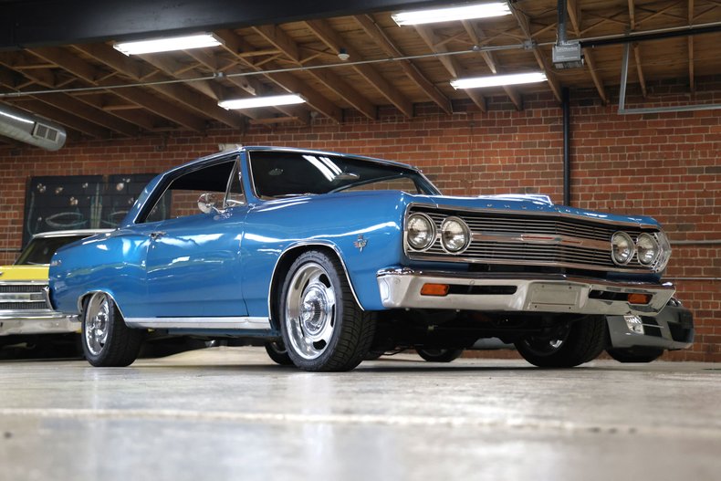 Unknown-Chevelle-1965-Blue-Metallic-Black-2
