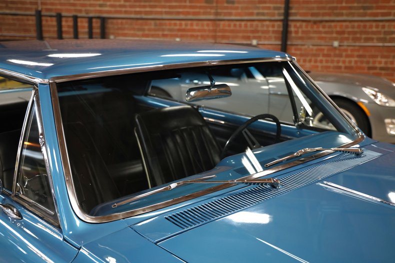 Unknown-Chevelle-1965-Blue-Metallic-Black-20