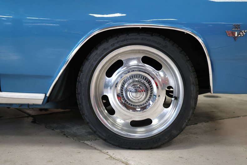 Unknown-Chevelle-1965-Blue-Metallic-Black-22