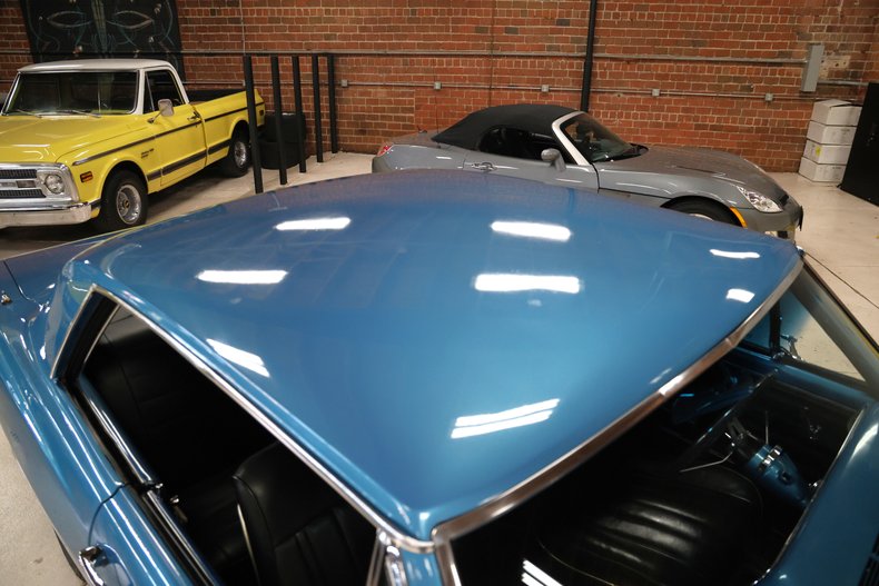 Unknown-Chevelle-1965-Blue-Metallic-Black-28