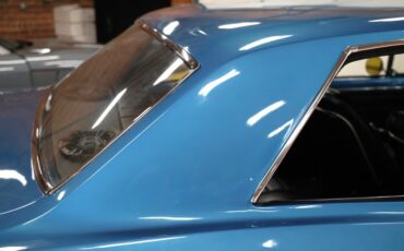 Unknown-Chevelle-1965-Blue-Metallic-Black-31