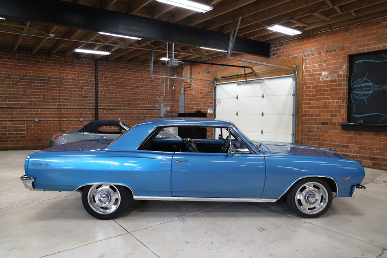 Unknown-Chevelle-1965-Blue-Metallic-Black-36