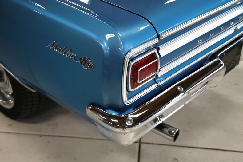 Unknown-Chevelle-1965-Blue-Metallic-Black-47