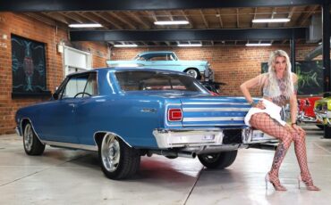 Unknown-Chevelle-1965-Blue-Metallic-Black-8