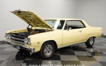 Unknown-Chevelle-1965-Butternut-Yellow-Black-28