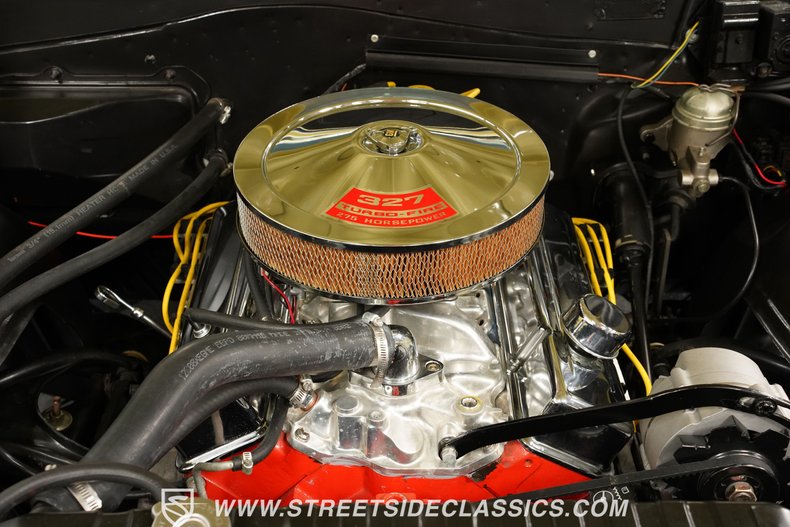 Unknown-Chevelle-1965-Butternut-Yellow-Black-30