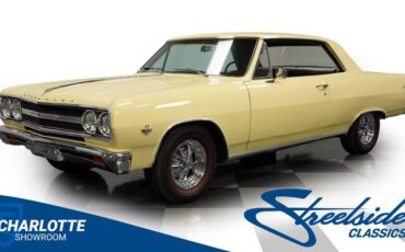 Unknown-Chevelle-1965-Butternut-Yellow-Black