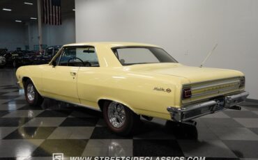 Unknown-Chevelle-1965-Butternut-Yellow-Black-7