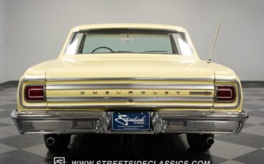 Unknown-Chevelle-1965-Butternut-Yellow-Black-8
