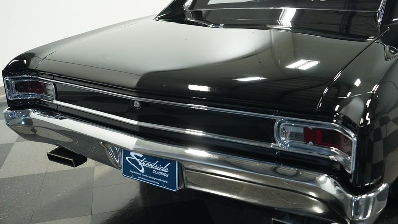 Unknown-Chevelle-1966-Black-Black-22