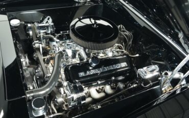 Unknown-Chevelle-1966-Black-Black-30