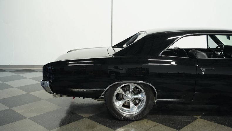 Unknown-Chevelle-1966-Black-Black-33